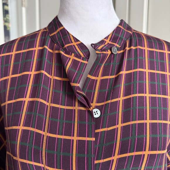 Theory Plaid Multicolored 100% Silk Long Sleeve Button Down Blouse Size M - Picture 2 of 7